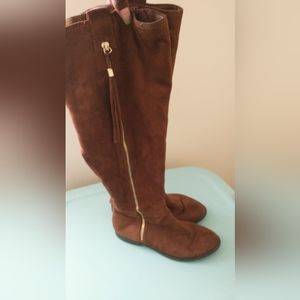 Over the knee winter boots